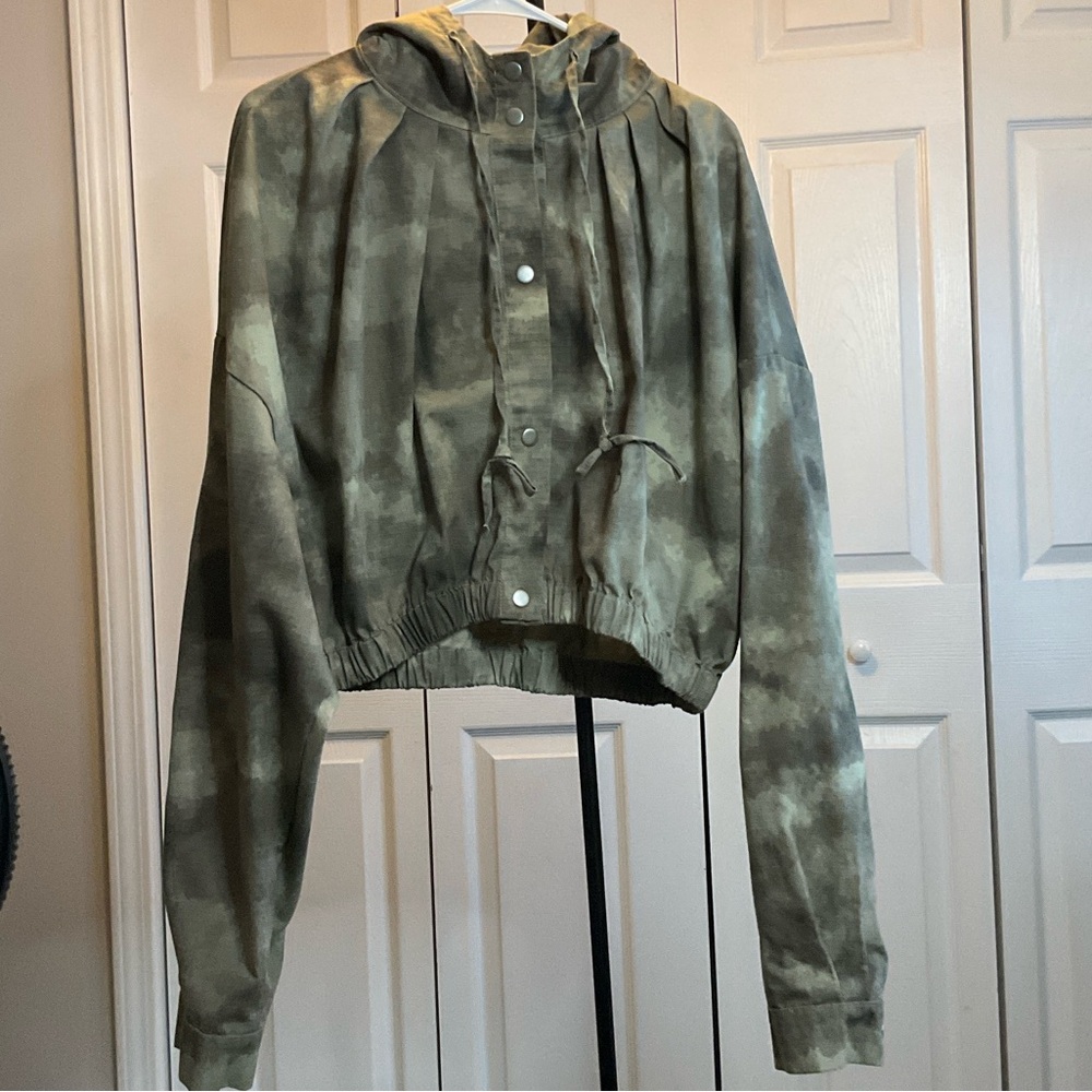 Fashion Nova Camouflage Green Bomber Jacket
